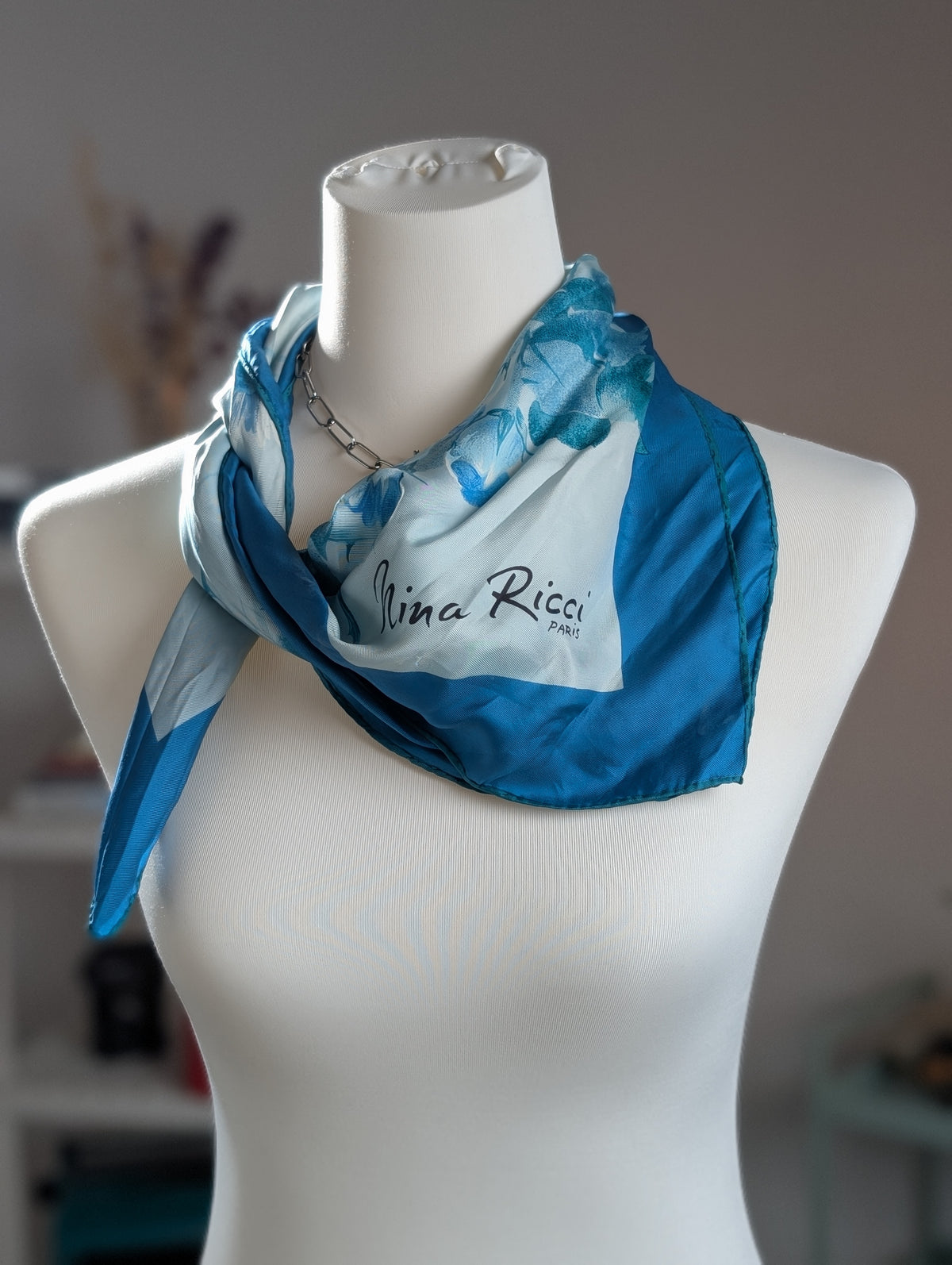 **SOLD: ARCHIVAL NINA RICCI PARIS 1990s LARGE FLORAL SILK TWILL CARRE**