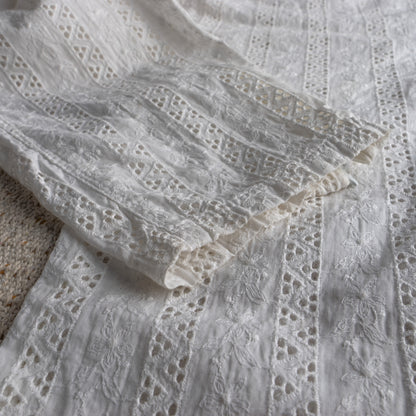 Vintage VERSUS VERSACE 90s White Eyelet Lace Trousers | Gold Lion Buttons | Broderie Anglaise | High Waisted Summer Pants | Size XXS (24")