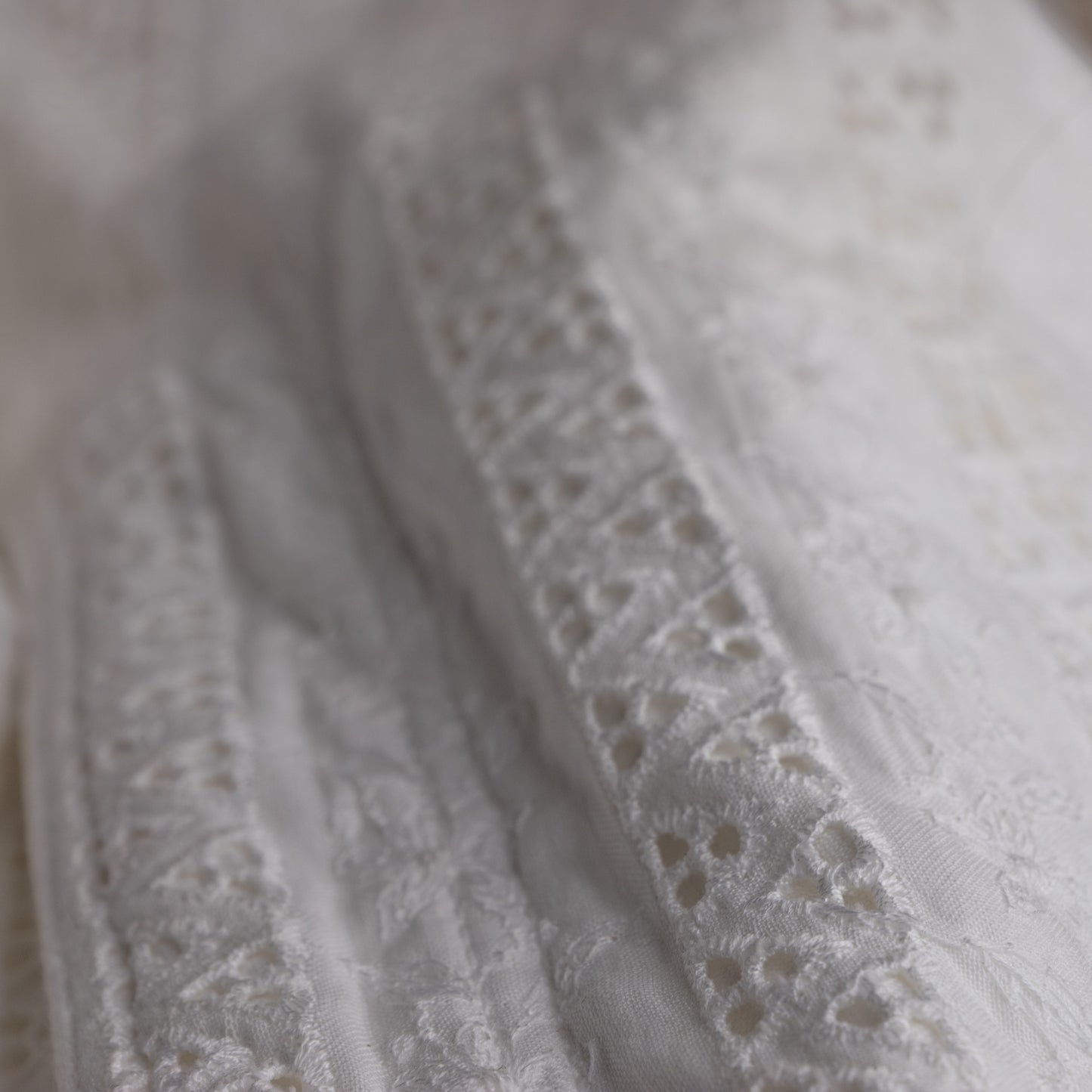Vintage VERSUS VERSACE 90s White Eyelet Lace Trousers | Gold Lion Buttons | Broderie Anglaise | High Waisted Summer Pants | Size XXS (24")