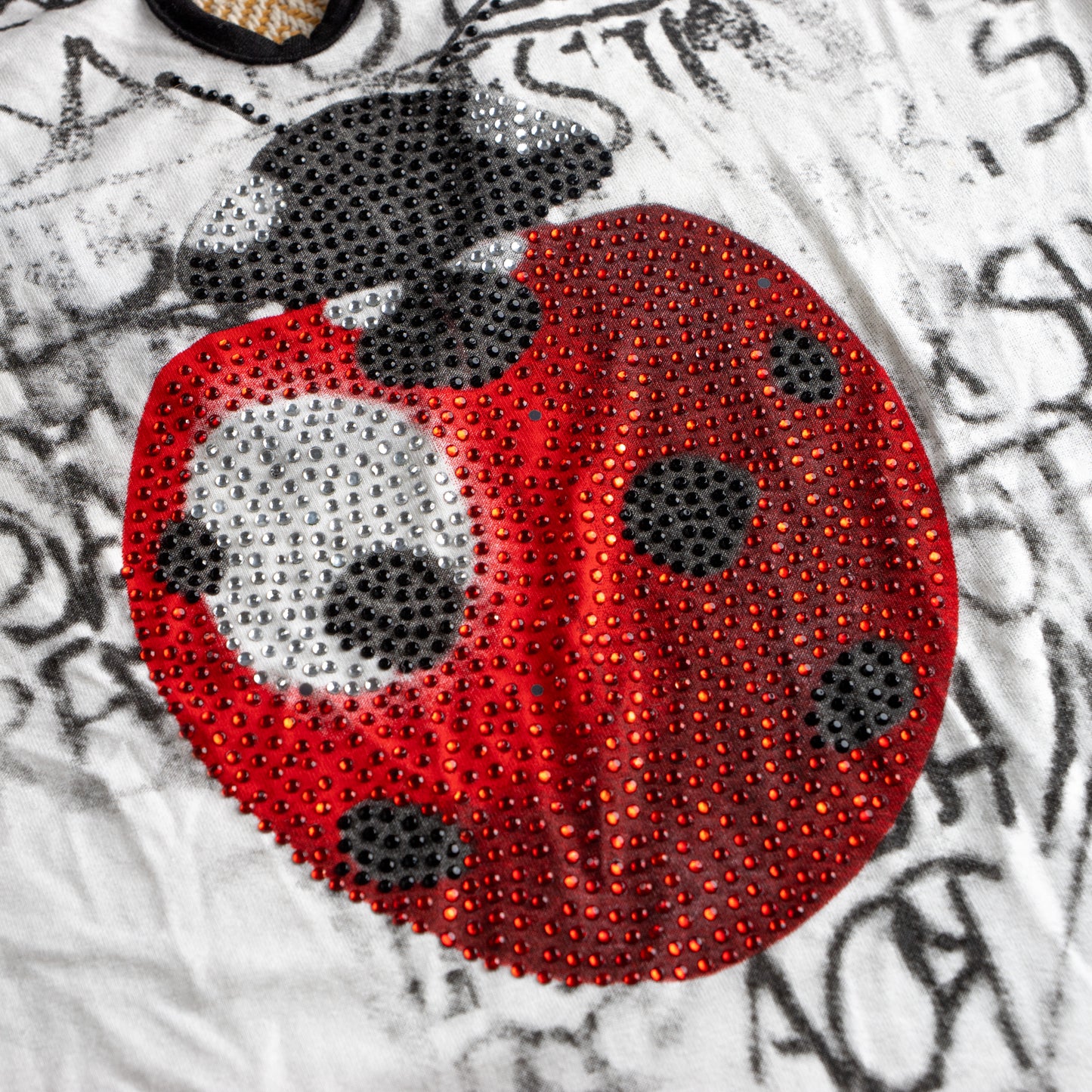 ICE B Iceberg Vintage Top Deadstock Y2K Rhinestone Ladybug Graffiti Print Cut Out Back McBling 2000s T-Shirt Viscose Size S M