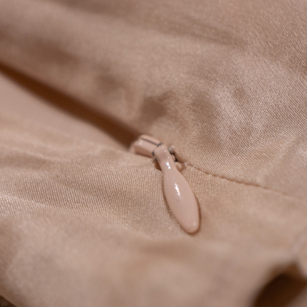 Archival Max Mara Liquid Silk Satin Sculptural Bustier Top Soft Apricot Champagne 90s Y2K Minimalist Luxury Old Money Size XS S M