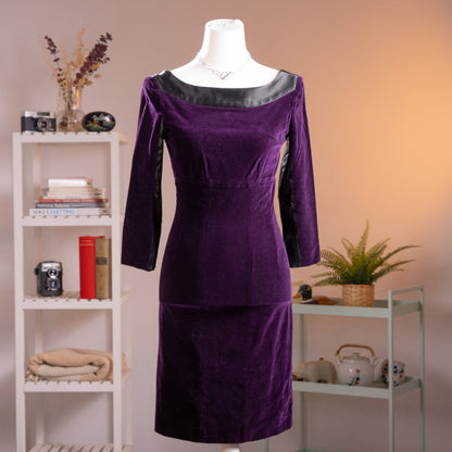 Archival Chantal Thomass Paris 90s Velvet Tuxedo Dress – deep plum purple velvet with black silk satin wide bateau neckline trim and back panel, three-quarter sleeves, structured seamed bodice, pencil skirt silhouette, dark glamour whimsigoth aesthetic, product shot on dress form