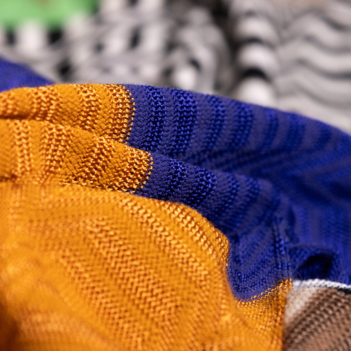 Archival Missoni Angela Missoni Era Chevron Knit Dress Color Block Optical Illusion Italian Y2K Fashion Sculpture Size M L