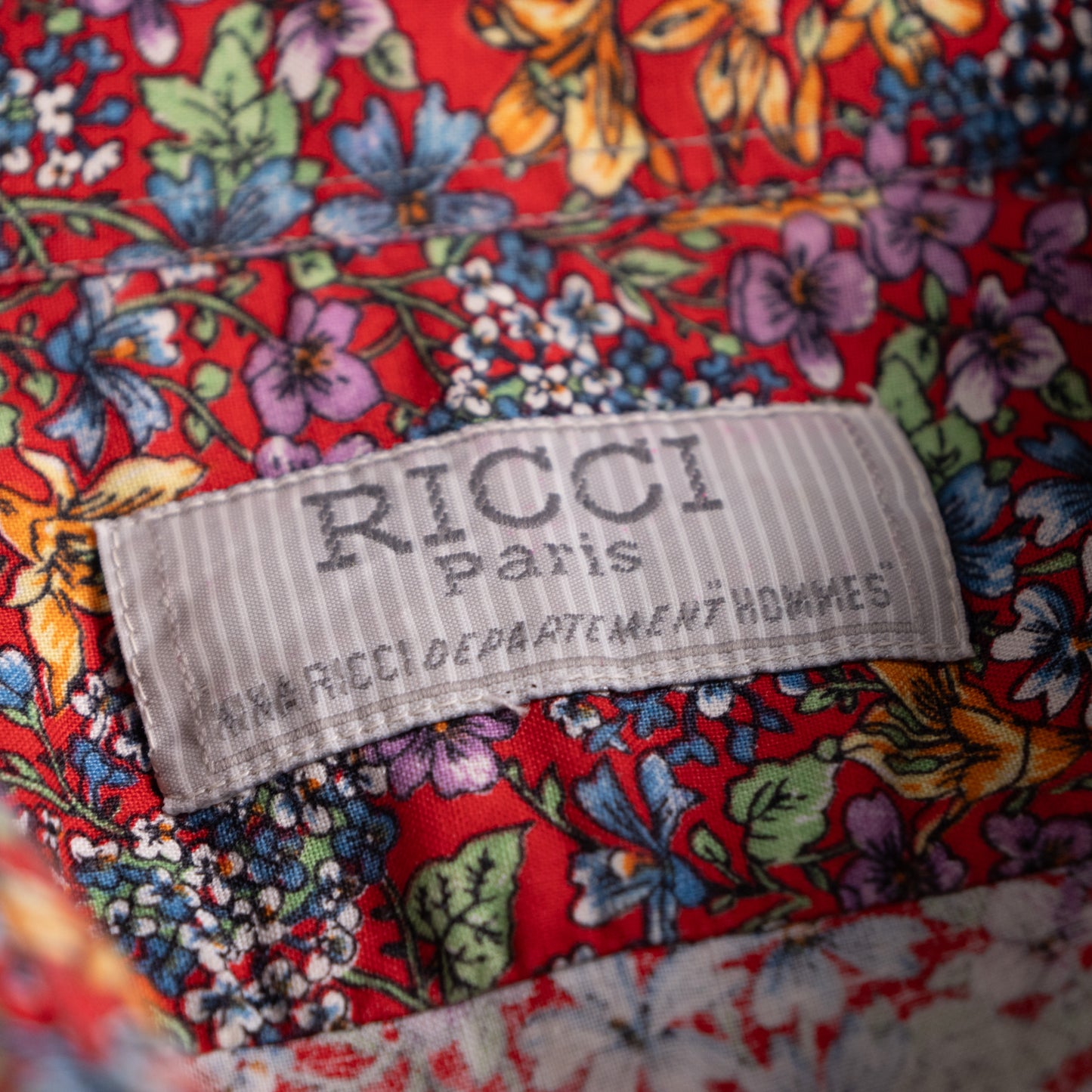 Archival Nina Ricci NOS Shirt 90s Floral Print Red Unisex Deadstock Museum Quality Dandy Androgynous Style Size M L
