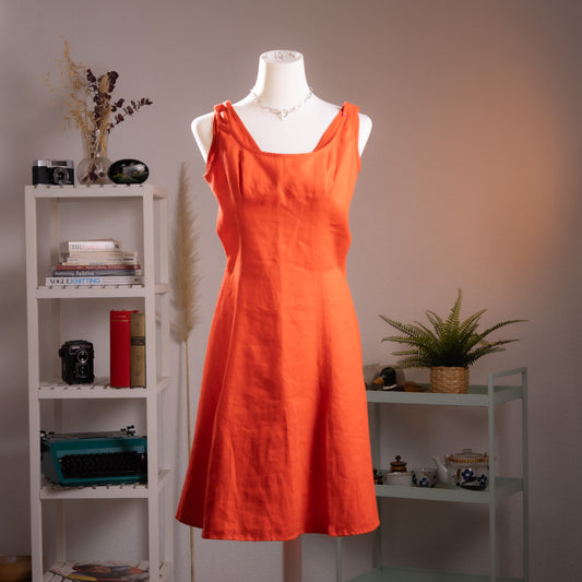 Museum Gianni Versace SS 1993 Runway Dress Orange Linen Emma Sjöberg Wiklund Archival Vintage 90s S
