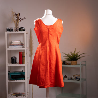 Museum Gianni Versace SS 1993 Runway Dress Orange Linen Emma Sjöberg Wiklund Archival Vintage 90s S