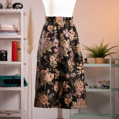  rear Archival Roberto Cavalli baroque floral tapestry printed leather midi skirt from the FW 1999 runway collection, front view on a mannequin.
