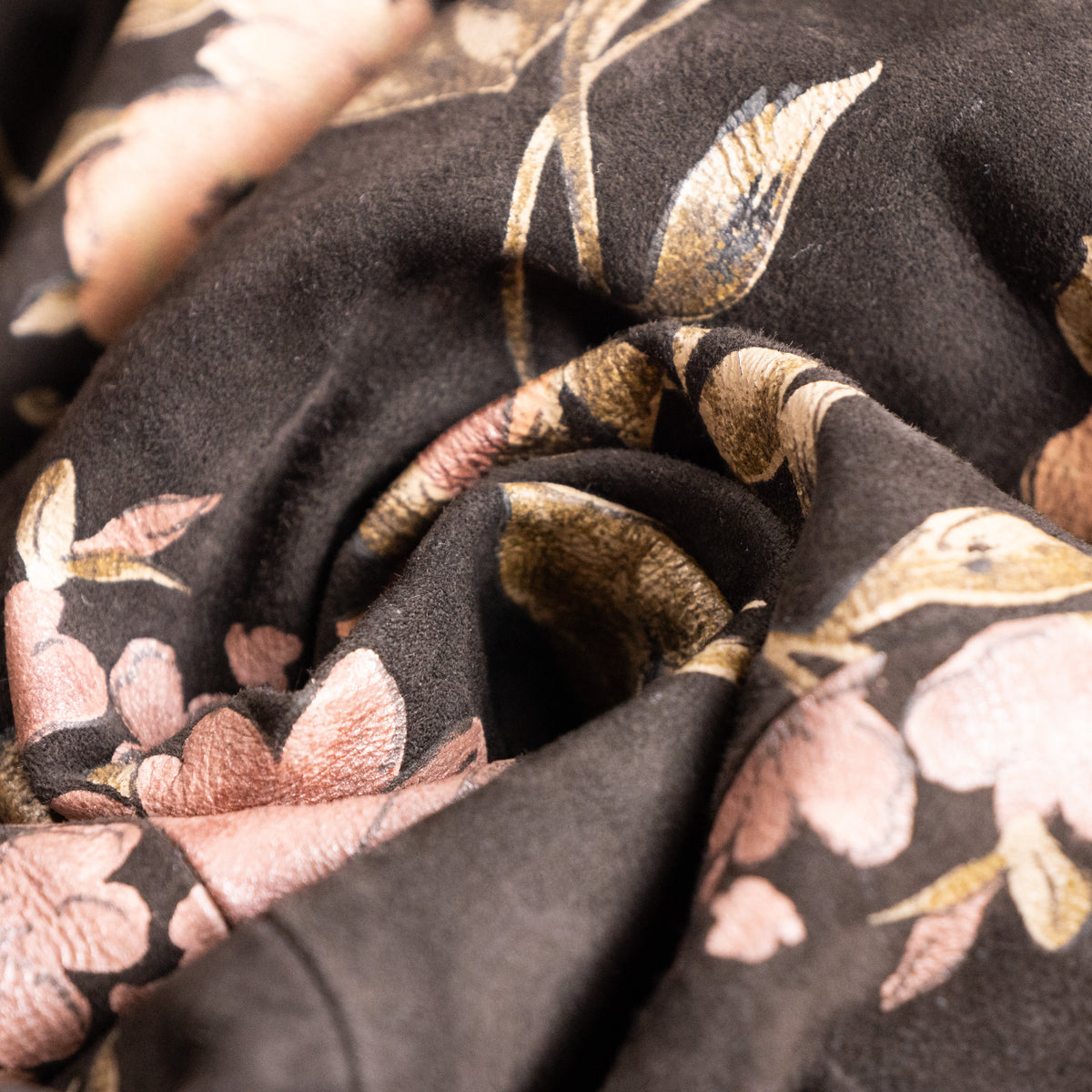 Archival Roberto Cavalli Printed Leather Tapestry Midi Skirt – Autumn/Winter 1999 – Y2K Grails M